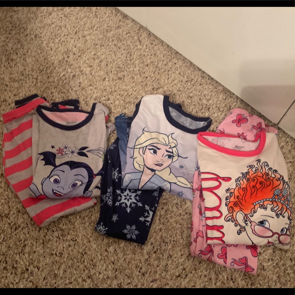 3 sets of Cuddl Duds kids small pajamas